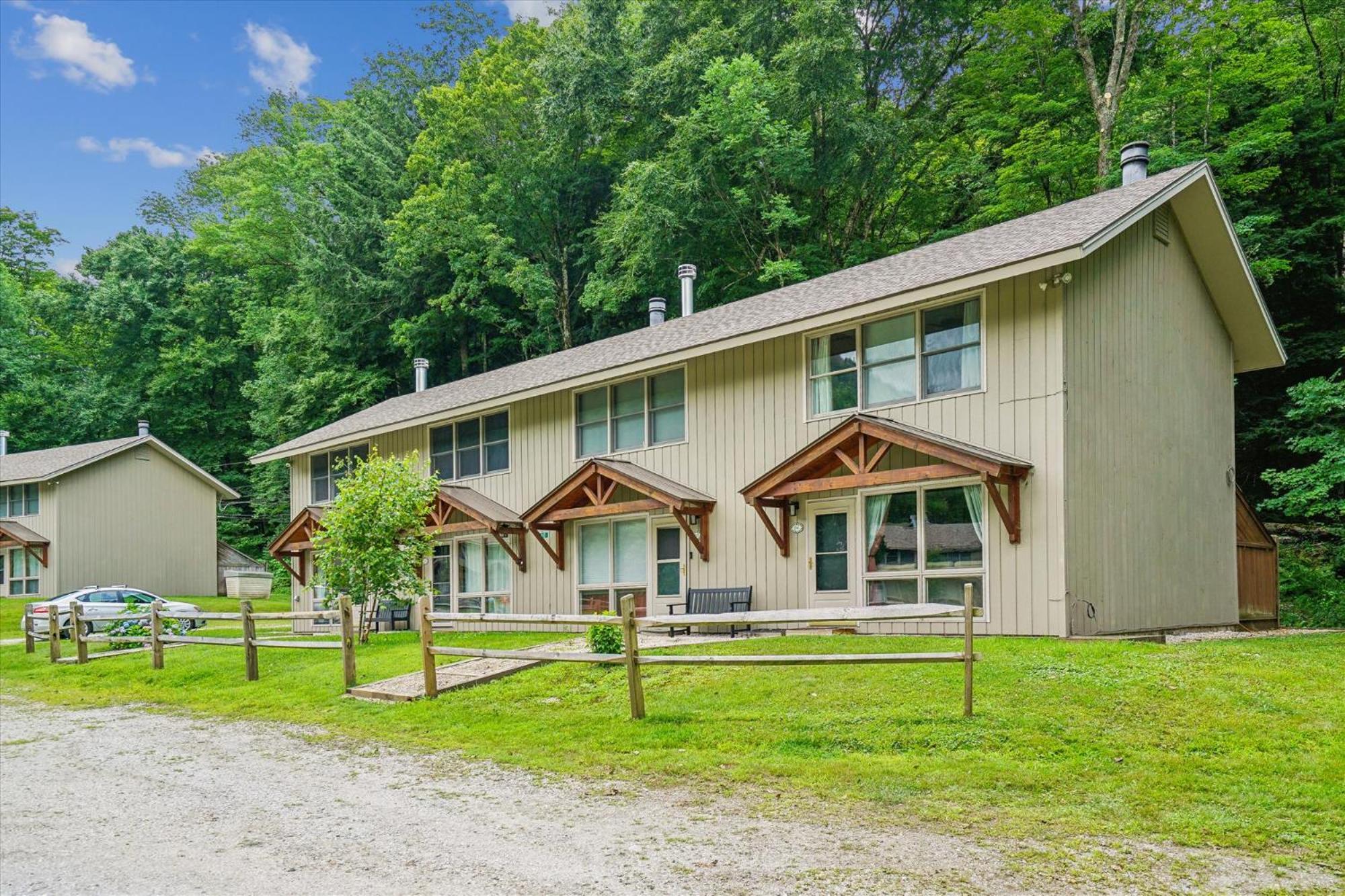 Quaint Condo 5 Minutes To The Ski Slopes Valley Park D1 Killington Exterior foto